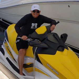 Meet your Posher, Mitet